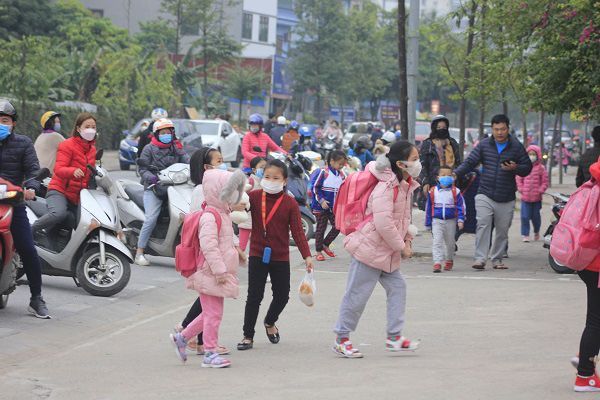 34 học sinh nghi nhiễm virus corona, Điện Biên cho toàn tỉnh nghỉ học