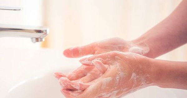 Video: Chuyên gia y tế hướng dẫn rửa tay đúng cách phòng nCoV