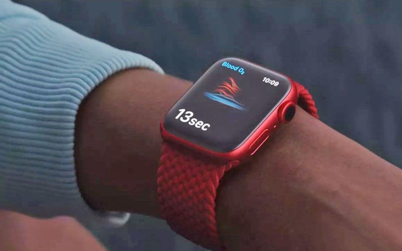 Tính năng đo nồng độ oxy trong máu trên Apple Watch Series 6 không có tại Việt Nam