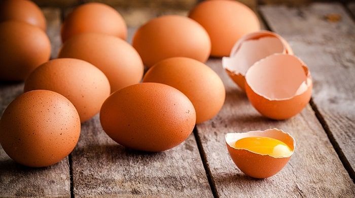 Thành phần dinh dưỡng của 1 quả trứng gà bao gồm những gì?