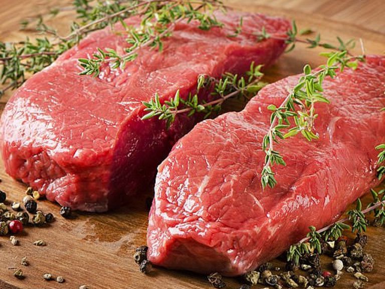 Top 5 thực phẩm mẹ bầu nên tránh để "mẹ tròn con vuông"