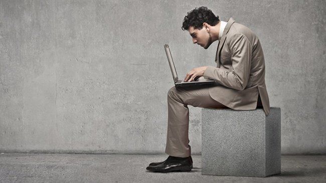 10 tác hại khôn lường của việc ngồi làm quá lâu của dân văn phòng cần khắc phục