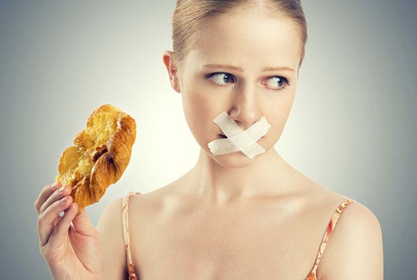 Gan nhiễm mỡ không chỉ do chất béo: Đây là 7 “kẻ thù” bạn cần cảnh giác  