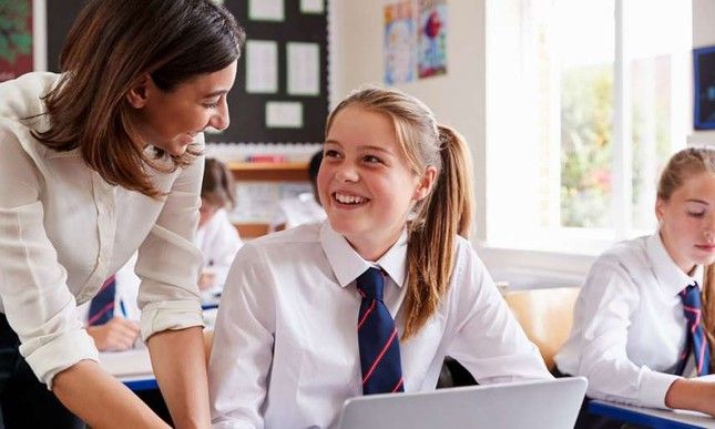 Áp lực thi cử, cha mẹ không nên lơ là với chứng rối loạn tâm thần ở trẻ 