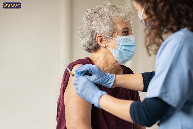 Những điều quan trọng cần biết về vắc xin phòng COVID-19 của công ty Moderna (mRNA-1273)