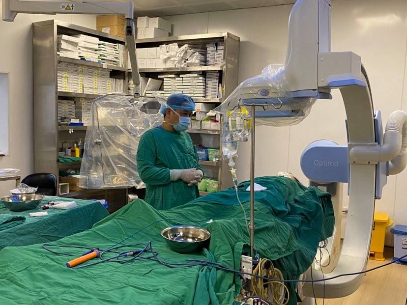 Mắc bệnh tim có nên tiêm vaccine COVID-19?