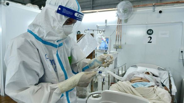 'Bão cytokine' tấn công phổi, tim, thận, gan... người trẻ F0