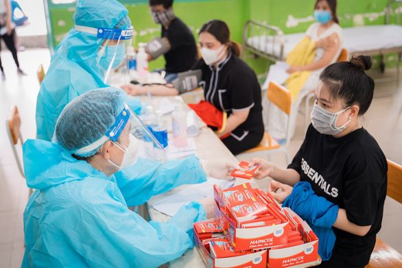 Lưu ý gì khi tiêm vắc xin ngừa COVID-19 mũi 2