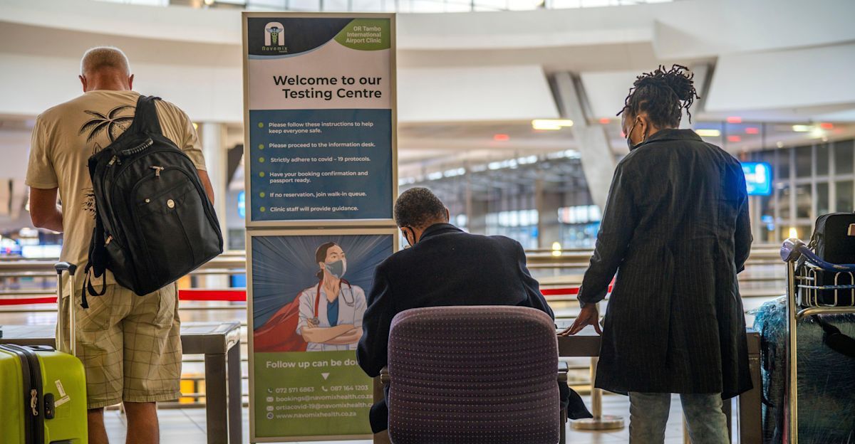 Biến chủng Omicron lan tới hàng loạt nước trên thế giới