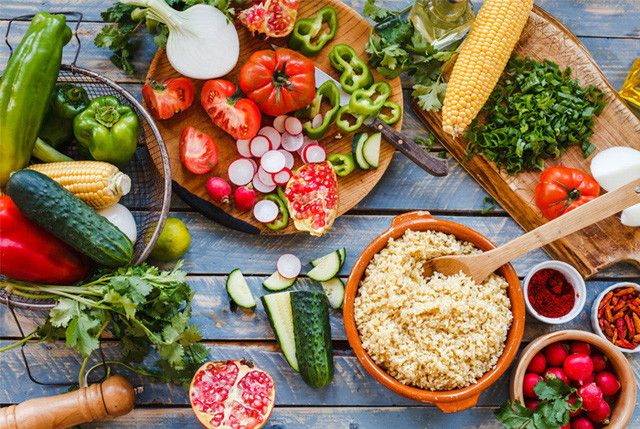 Bí quyết cân bằng dinh dưỡng trong ngày Tết 