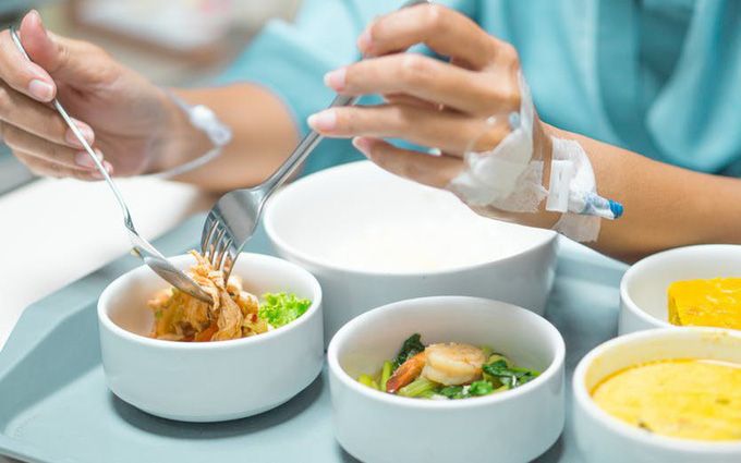 Người bệnh ung thư vú cần ăn uống như thế nào sau phẫu thuật để nhanh hồi phục và tránh tái phát bệnh 