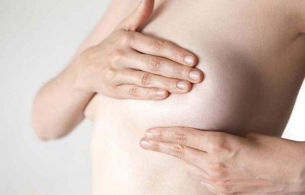 6 dấu hiệu cảnh báo sớm ung thư vú