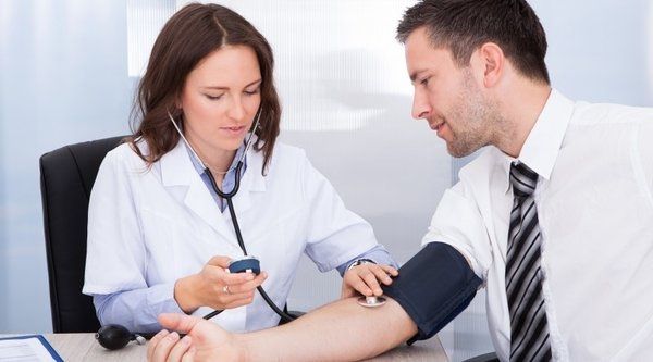 Cách phân biệt ung thư vòm họng và viêm họng nhanh và chính xác nhất