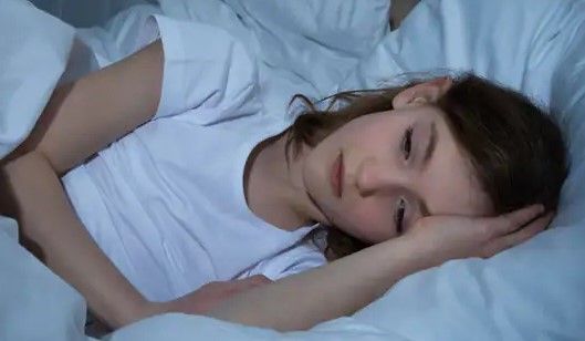 Rối loạn giấc ngủ ở người trẻ do đâu ? những cách để các bạn trẻ ngủ ngon hơn