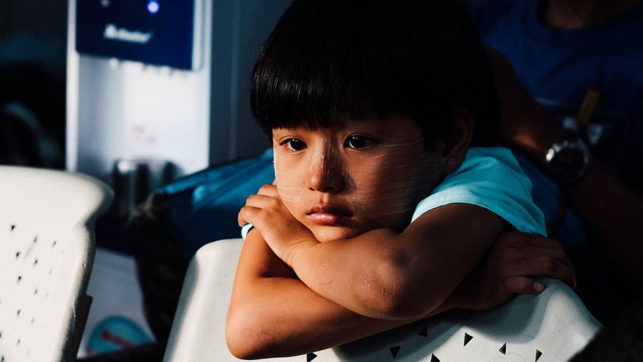 Sang chấn tâm lý ở trẻ em có những dấu hiệu nào?