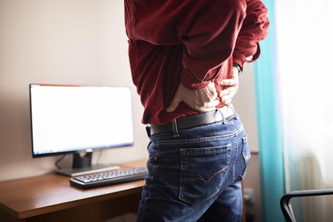Đau thận dễ bị nhầm với đau lưng