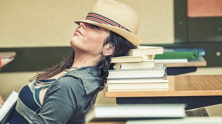 12 thói quen làm giảm trí nhớ