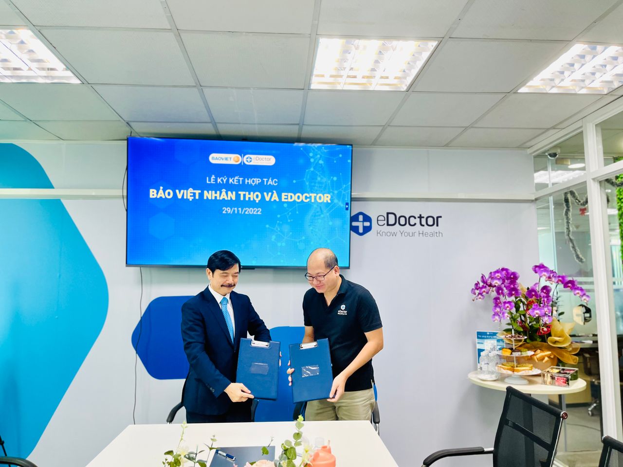 EDOCTOR KÝ HỢP ĐỒNG CUNG CẤP DỊCH VỤ THẨM DỊCH SỨC KHỎE CHO TỔNG CÔNG TY BẢO VIỆT NHÂN THỌ 