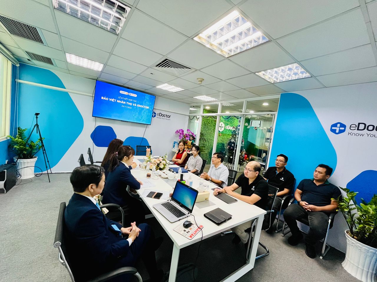 EDOCTOR KÝ HỢP ĐỒNG CUNG CẤP DỊCH VỤ THẨM DỊCH SỨC KHỎE CHO TỔNG CÔNG TY BẢO VIỆT NHÂN THỌ 