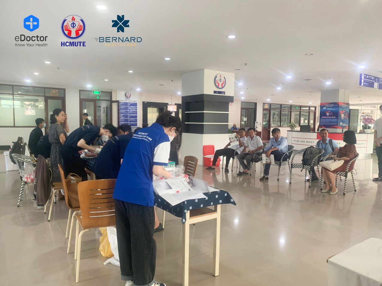 CHƯƠNG TRÌNH KHÁM SỨC KHỎE ĐỊNH KỲ ĐÃ DIỄN RA TẠI ĐẠI HỌC SƯ PHẠM KỸ THUẬT TPHCM